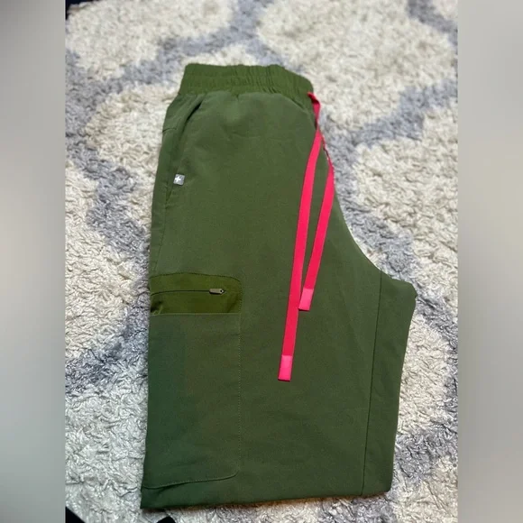 Figs Olive Green Joggers with Pink Drawstring - Picture 2 of 6